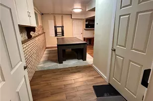 1030 Scott Ave, Jeannette, PA 15644 - Photo 17