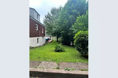 1030 Scott Avenue, Jeannette, PA 15644 - Photo 41