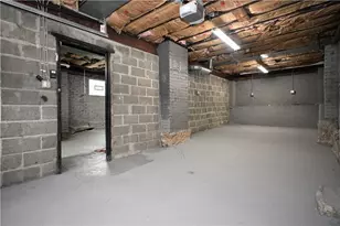 400 E 4th Ave, Smith Township, PA 15054 - Photo 35
