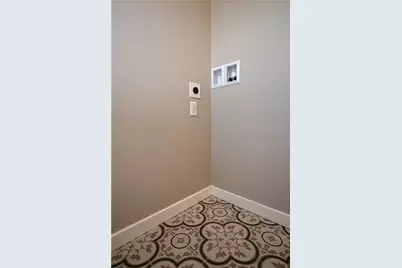 400 E 4th Ave, Smith Township, PA 15054 - Photo 21