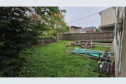 2038 Constitution Blvd, New Kensington, PA 15068 - Photo 5