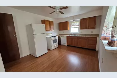 2038 Constitution Blvd, New Kensington, PA 15068 - Photo 21