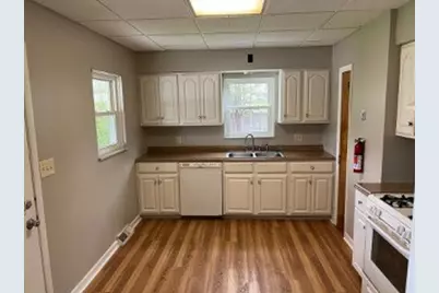 2038 Constitution Blvd, New Kensington, PA 15068 - Photo 7