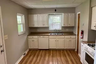 2038 Constitution Blvd, New Kensington, PA 15068 - Photo 7