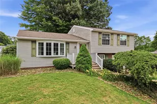 219 Maple Dr, Brighton Township, PA 15009 - Photo 1