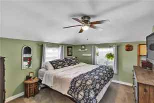 4470 Woodhill Dr, Munhall, PA 15120 - Photo 13