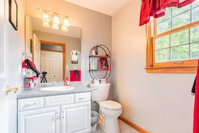 402 Honey Locust Dr, Cranberry Township, PA 16066 - Photo 19