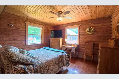 376 Urey School Rd, Sandy Lake Township, PA 16145 - Photo 21