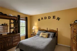 1871 Pioneer Dr, Pittsburgh, PA 15143 - Photo 25