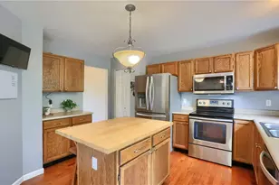 1871 Pioneer Dr, Pittsburgh, PA 15143 - Photo 27