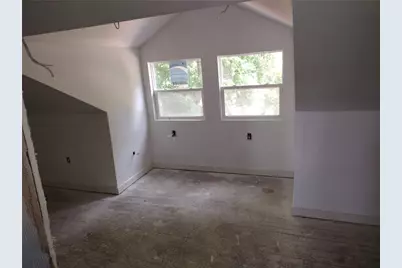 109 Phillips Pl, New Castle, PA 16101 - Photo 37