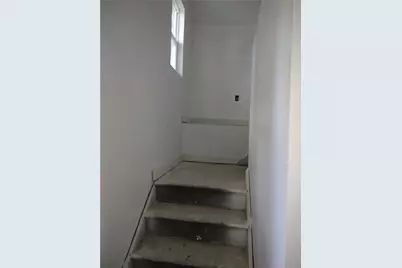 109 Phillips Pl, New Castle, PA 16101 - Photo 27