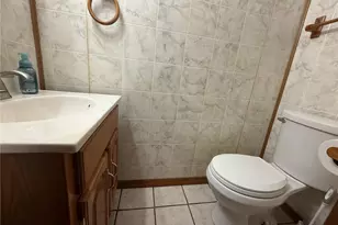 3407 Pinewood, West Homestead, PA 15120 - Photo 21