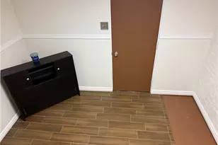 3407 Pinewood, West Homestead, PA 15120 - Photo 23