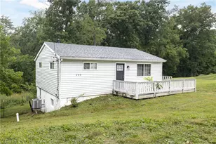 205 McMichael Rd, Collier Township, PA 15106 - Photo 19