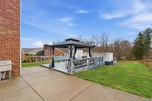 2104 Forge Dr, Hopewell Township, PA 15001 - Photo 7