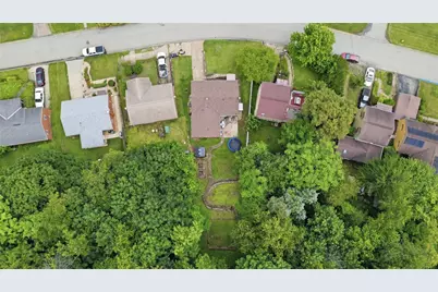 3330 Orchard Drive, Liberty Boro, PA 15133 - Photo 37