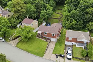 3330 Orchard Dr, Liberty Boro, PA 15133 - Photo 35