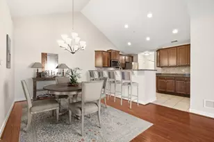 2192 Westview Cir, Lancaster Township, PA 16037 - Photo 9