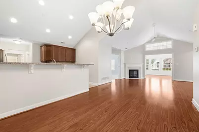 2192 Westview Cir, Lancaster Township, PA 16037 - Photo 15