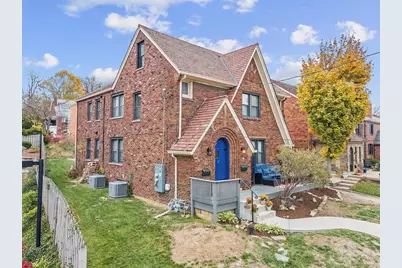 540 Lansdale Pl, Pittsburgh, PA 15228 - Photo 1