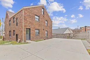 540 Lansdale Pl, Pittsburgh, PA 15228 - Photo 23