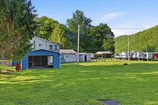 952 Seybertown Rd, Perry Township, PA 16041 - Photo 21