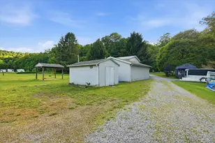 952 Seybertown Rd, Perry Township, PA 16041 - Photo 25