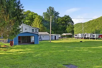 952 Seybertown Rd, Perry Township, PA 16041 - Photo 21