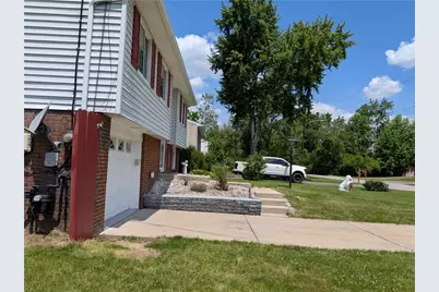 209 Bendix Drive, Moon/Crescent Twp, PA 15108 - Photo 5