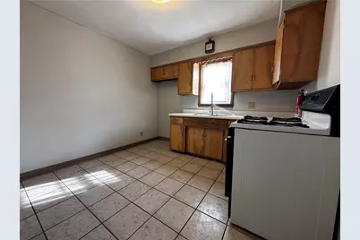 604 Centennial St, New Castle, PA 16101 - Photo 19