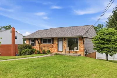 113 Lycoming Dr, Moon/Crescent Twp, PA 15108 - Photo 1