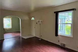 105 W Clen Moore Blvd, Neshannock Township, PA 16105 - Photo 11
