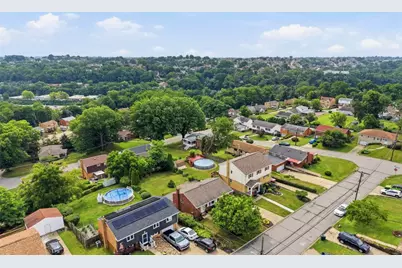 2456 Silver Oak Dr, Pittsburgh, PA 15220 - Photo 33