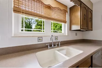 129 Dwellington Drive, Middlesex Township, PA 16059 - Photo 13