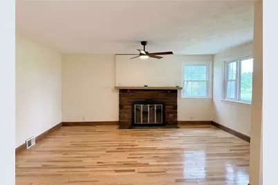 1166 N Main St, South Strabane, PA 15301 - Photo 7