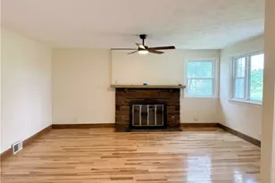 1166 N Main St, South Strabane, PA 15301 - Photo 7