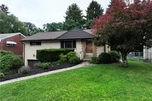 5229 Colewood Dr, Pittsburgh, PA 15236 - Photo 7