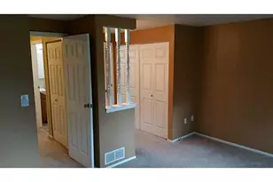 362 New World Dr, Jefferson Hills, PA 15025 - Photo 11