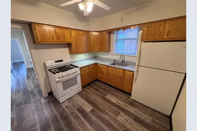 5944 Phillips Ave, Pittsburgh, PA 15217 - Photo 9