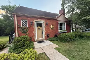 139 Glenfield Dr, Pittsburgh, PA 15235 - Photo 1
