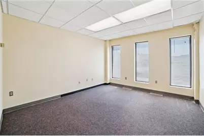 520 Pleasant Valley Rd, Trafford, PA 15085 - Photo 15