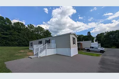 207 Cedar Ln, Middlesex Township, PA 16059 - Photo 1