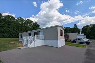 207 Cedar Ln, Middlesex Township, PA 16059 - Photo 1