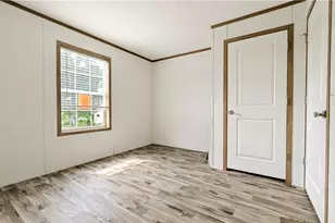 207 Cedar Ln, Middlesex Township, PA 16059 - Photo 11