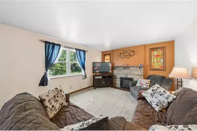 325 Augusta St, Pittsburgh, PA 15235 - Photo 11