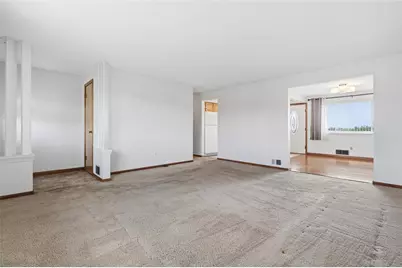 14332 Roberta Dr., North Huntingdon, PA 15642 - Photo 7
