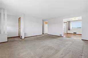 14332 Roberta Dr, North Huntingdon, PA 15642 - Photo 7