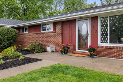 2052 Hulton Rd, Pittsburgh, PA 15147 - Photo 9