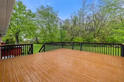 2052 Hulton Rd, Pittsburgh, PA 15147 - Photo 33